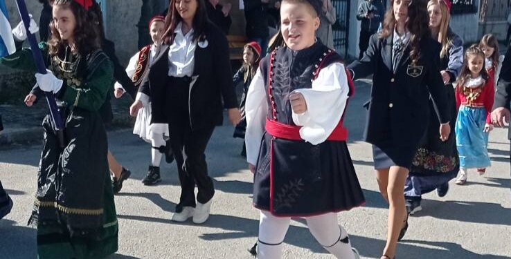 Πραγματοποιήθηκε με επιτυχία η μαθητική παρέλαση στο Μικροκαστρο Βοΐου