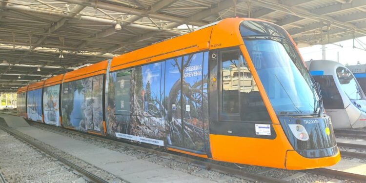 Τουριστική προβολή της Π.Ε. Γρεβενών σε τραμ, μετρό  και αποβάθρες σταθμών στην Αθήνα