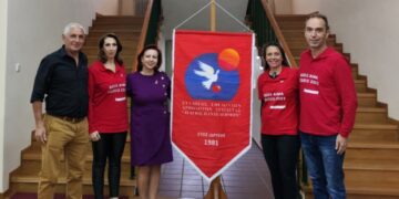 Με επιτυχία πραγματοποιήθηκε η ενημερωτική εκδήλωση του Αιμοδοτικού Συλλόγου με θέμα: “Η σημασία της πρόληψης στον καρκίνο του μαστού”