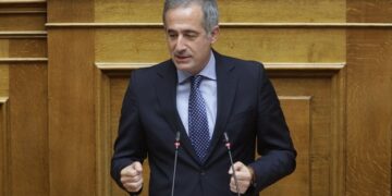Κωνσταντινίδης