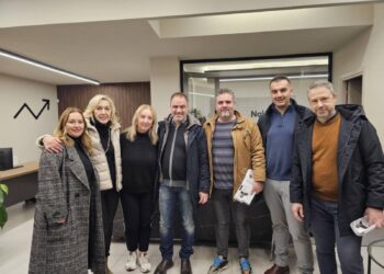 Επισκέψεις σε καταστήματα και επιχειρήσεις στην πόλη της Κοζάνης από τον επικεφαλής Γιάννη Μητλιάγκα και υποψηφίους του συνδυασμού «Ανάπτυξης Επιμελητήριο»