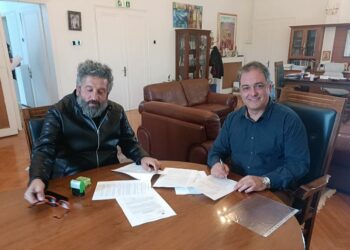 Δήμος Κοζάνης: Υπογραφή σύμβασης για βελτίωση υποδομών κεντρικής πλατείας Κοζάνης