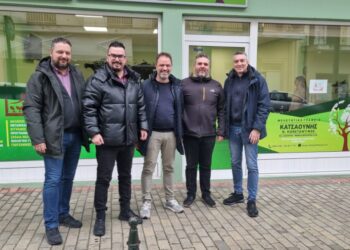 Σε καταστήματα της Νεάπολης ο Γιάννης Μητλιάγκας