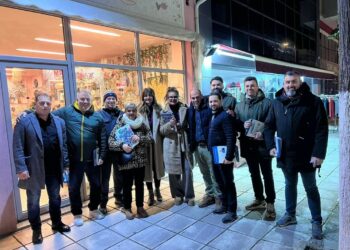 Στα εμπορικά καταστήματα της Πτολεμαΐδας ο Γιώργος Παντελίδης