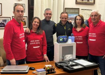 Το Κουκουλίδειο Ίδρυμα παρέδωσε στον Αιμοδοτικό Σύλλογο Σιάτιστας ιατρικό και λοιπό εξοπλισμό για τις ανάγκες του συλλόγου