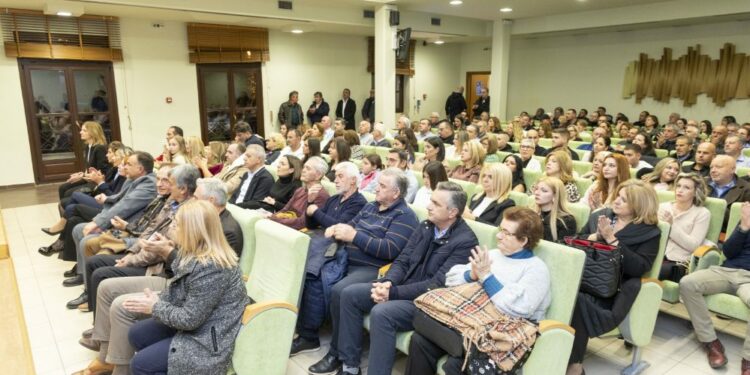 Η παρουσίαση του συνδυασμού “Δίκαιη αλλαγή” με τον Γιάννη Τερνενόπουλο. Βίντεο