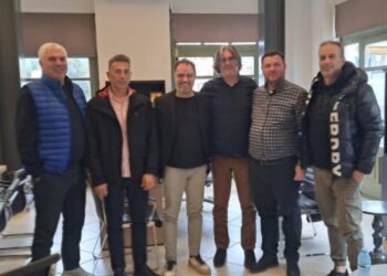 Συνάντηση του επικεφαλής Γιάννη Μητλιάγκα και υποψηφίων του συνδυασμού «Ανάπτυξης Επιμελητήριο» με τον Δήμαρχο Σερβίων κ. Χρήστο Ελευθερίου