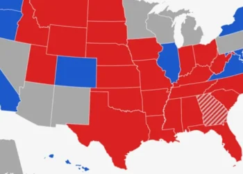 Ολοταχώς για τον Λευκό Οίκο ο Τραμπ. Προηγείται με διαφορά