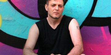 Νεάπολη: Ο Rous στο άναμμα του Χριστουγεννιάτικου δέντρου