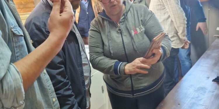 Δήμος Κοζάνης: Ξύλινα οικολογικά αναμνηστικά δώρα κατασκευασμένα από Άτομα με Αναπηρία, που θα προωθούν τουριστικά τον τόπο μας