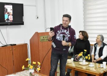 Δήμος Κοζάνης: Με επιτυχία η εκμάθηση χρήσης κινητών τηλεφώνων στην Τρίτη Ηλικία – Βίντεο