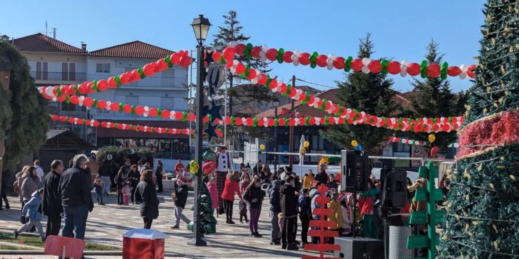 Το 10ο Χριστουγεννιάτικο χωριό στο Τσοτύλι φιλοξένησε μικρούς και μεγάλους.  Βίντεο