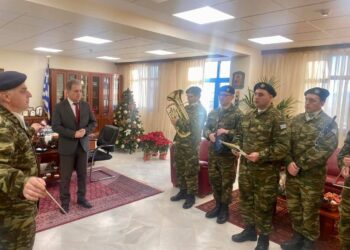 Τα Πρωτοχρονιάτικα κάλαντα  στον Περιφερειάρχη Δυτικής Μακεδονίας Γιώργο Αμανατίδη