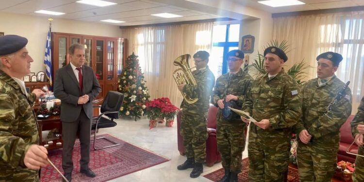 Τα Πρωτοχρονιάτικα κάλαντα  στον Περιφερειάρχη Δυτικής Μακεδονίας Γιώργο Αμανατίδη