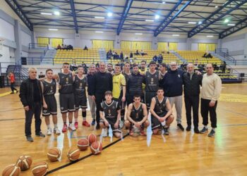 Νίκες για τον ΑΓΣ Η Σιάτιστα. Παρών στον αγώνα ο Στάθης Κωνσταντινίδης