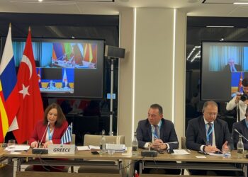 Καλλιόπη Βέττα: «Η διαχείριση του προσφυγικού και μεταναστευτικού ζητήματος απαιτεί την τήρηση του Διεθνούς Δικαίου και την εξομάλυνση των προβλημάτων που γεννώνται στις χώρες υποδοχής»