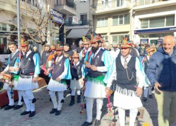 Ξεσήκωσαν τα Γρεβενά οι Μωμόγεροι. Βίντεο