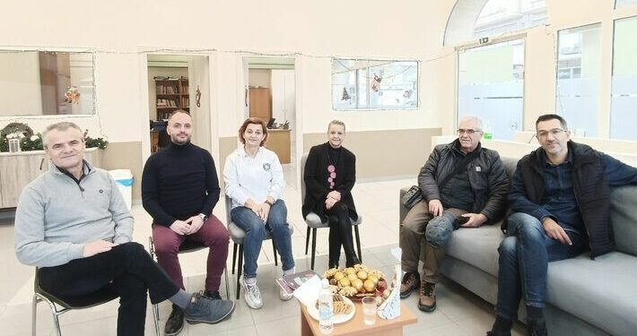 Συνάντηση κλιμακίου του ΚΚΕ με το Κέντρο Πρόληψης Κοζάνης «Ορίζοντες» και το ΚΕΘΕΑ Δυτικής Μακεδονίας