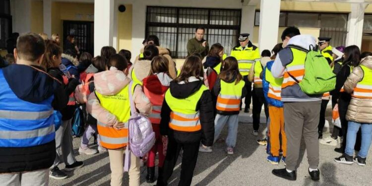 Ενημερωτική δράση του Τμήματος Τροχαίας Κοζάνης σε θέματα κυκλοφοριακής αγωγής