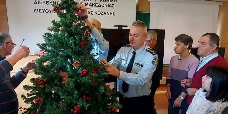 Με στολίδια και ευχές, πλημμύρισε η Γενική Περιφερειακή Αστυνομική Διεύθυνση Δυτικής Μακεδονίας