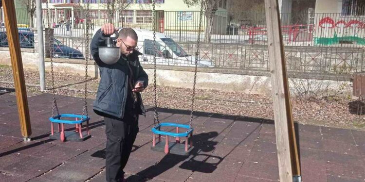 Γρεβενά: Απαντήσεις από την Δημοτική Αρχή για το κλείσιμο και την πιστοποίηση των Παιδικών Χαρών