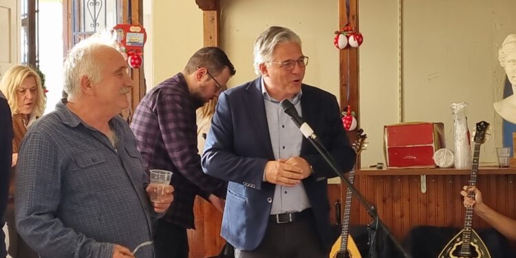 Σκαλοχώρι Βοΐου.  Γλέντησαν στη Γουρνοχαρά. Βίντεο και φωτογραφίες