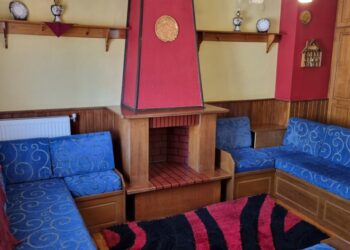 Σιάτιστα: Ενοικιάζεται ή πωλείται διαμέρισμα πλήρως επιπλωμένο