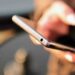 Προσοχή στις απάτες τύπου Caller ID spoofing: Από πλαστές τηλεφωνικές κλήσεις μέχρι deepfake φωνές και βίντεο χρησιμοποιούν οι επιτήδειοι