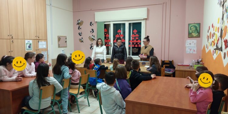 Το ΚΔΑΠ Νεάπολης έκοψε την Βασιλόπιτα