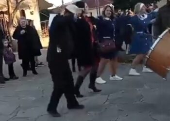 Γαλατινή: Το γλέντησαν με τα Μπουμπουσάρια.  Βίντεο