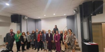 Ο Δήμος Κοζάνης στην ημερίδα της ΚΕΔΕ για την ενδοοικογενειακή βία, όπου αναγνωρίστηκε από τους συμμετέχοντες ως Δήμος «πιλότος» στα ζητήματα Ισότητας των Φύλων