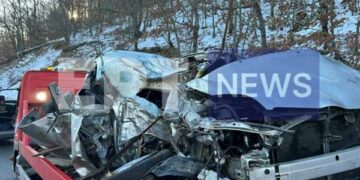 Φλώρινα: Παλεύει για τη ζωή του ο 17χρονος τραυματίας στο τροχαίο που κόστισε τη ζωή στους δύο φίλους του