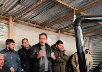 Αντιπροσωπεία της Κομματικής οργάνωσης Δυτικής Μακεδονίας του ΚΚΕ στο Μπλόκο Αντιγόνου