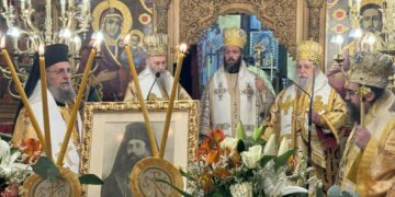 Ἀρχιερατικὸ Συλλείτουργο καὶ Μνημόσυνο στὸν θρυλικὸ Μητροπολίτη Γερμανὸ Καραβαγγέλη καὶ σὲ ὅλους τοὺς Μητροπολῖτες της Καστοριᾶς