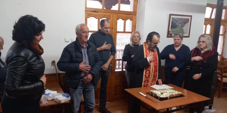 Η Κοινότητα Βυθού Πενταλόφου Βοΐου υποδέχτηκε της Εικόνα της Αγίας Τριάδας από το Μοναστήρι