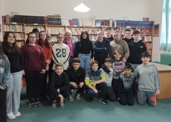 Η Αντιπεριφερειάρχης Παιδείας και Αθλητισμού Όλγα Πουταχίδου στο Γυμνάσιο Εράτυρας