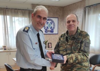 Εθιμοτυπική επίσκεψη του νέου Διοικητή της 9ης Μηχανοποιημένης Ταξιαρχίας στον Γενικό Περιφερειακό Αστυνομικό Διευθυντή Δυτικής Μακεδονίας