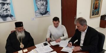 Περιφέρεια Δυτικής Μακεδονίας: Υπεγράφη η σύμβαση προμήθειας για την «Εγκατάσταση Αντλιών Θερμότητας Στον Ι.Ν. Αγίου Νικολάου Κρόκου»