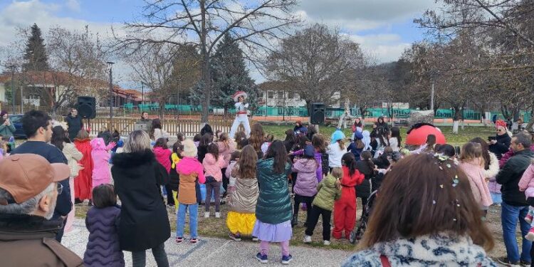 Τσ’ Απουκράς Μαν’Τάρα 2025:  «Τσικνοπέμπτη στο Πάρκο των Μανιταριών», με πρωταγωνιστές τα μικρά παιδιά (video και φωτογραφίες)