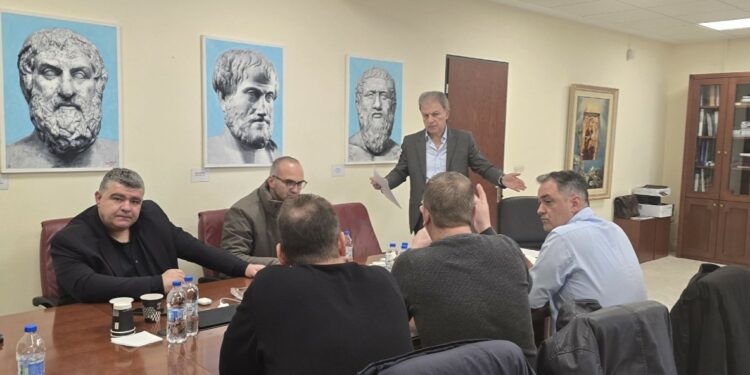 Περιφέρεια Δυτικής Μακεδονίας: Συνάντηση για τον οδικό άξονα που συνδέει την Ακρινή με τις όμορες Κοινότητες και την Εθνική Οδό Κοζάνης-Θεσσαλονίκης