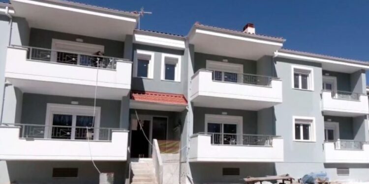 Σύντομα παραδίδονται 80 εργατικές κατοικίες στα Γρεβενά