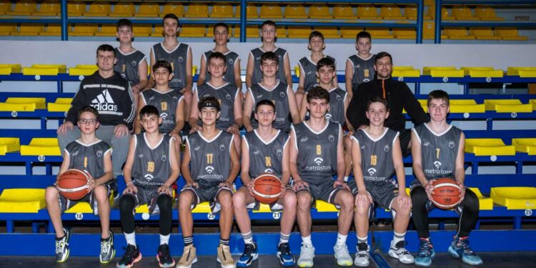 ΑΓΣ Η Σιάτιστα: Παιχνίδι του παιδικού με το Τσοτύλι