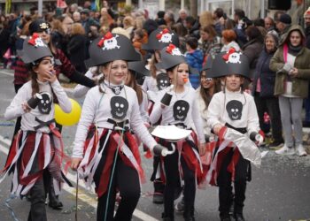 Το καρναβάλι της Νεάπολης και το κάψιμο του Καρνάβαλου. Φωτορεπορτάζ