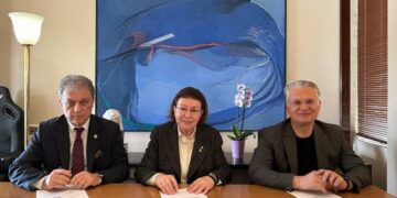 Προγραμματική Σύμβαση μεταξύ του Υπουργείου Πολιτισμού και της Περιφέρειας Δυτικής Μακεδονίας για τη δημιουργία Σχολής Πέτρας στον Πεντάλοφο Κοζάνης