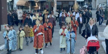 Η Σιάτιστα υποδέχθηκε την εικόνα Της Παναγίας Ελεούσας από το Μοναστήρι του Μικροκάστρου. Βίντεο και φωτογραφίες