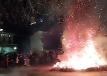 Γαλατινή: Άναψαν οι Κλαδαριές. Το Μπρε, μπρε, μπρε για το Φυσικό αέριο.  Βίντεο