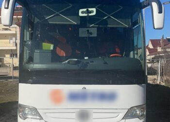 Κοζάνη: Σύλληψη για παράνομη μεταφορά αλλοδαπού με λεωφορείο