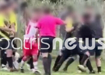 Απίστευτο ξύλο σε αγώνα τοπικού – Εισβολή οπαδών, ξύλο και τραυματισμοί | βίντεο