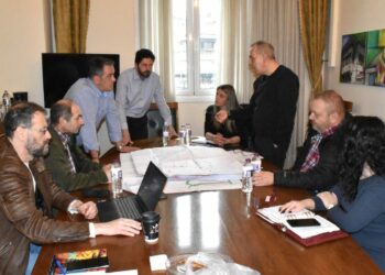 Συνάντηση εργασίας Δήμου Κοζάνης και ΔΕΔΔΗΕ για ζητήματα υπογείωσης δικτύων και βελτίωσης υποδομών