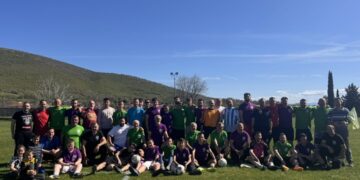 Το Μικρόκαστρο φιλοξένησε για ακόμα μία χρονιά τον καθιερωμένο αγώνα παλαιμάχων. Φωτογραφίες